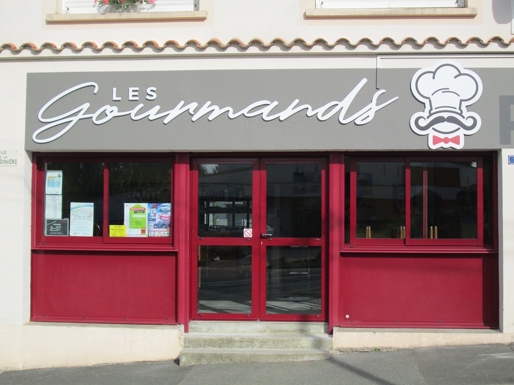RESTAURANT LES GOURMANDS©