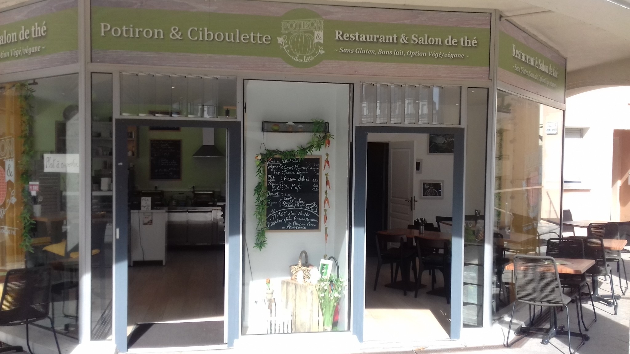 POTIRON ET  CIBOULETTE©