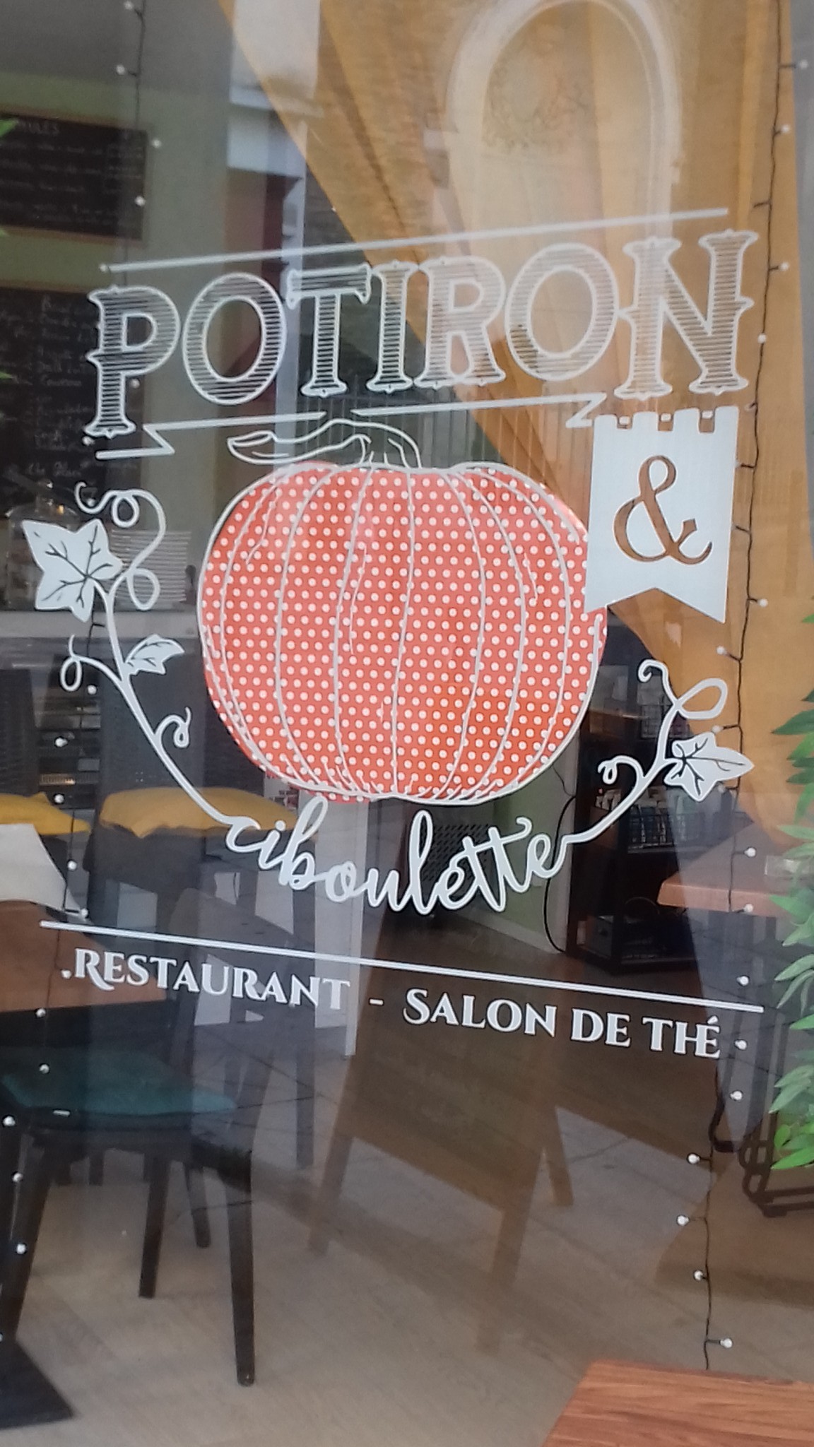 POTIRON ET  CIBOULETTE©