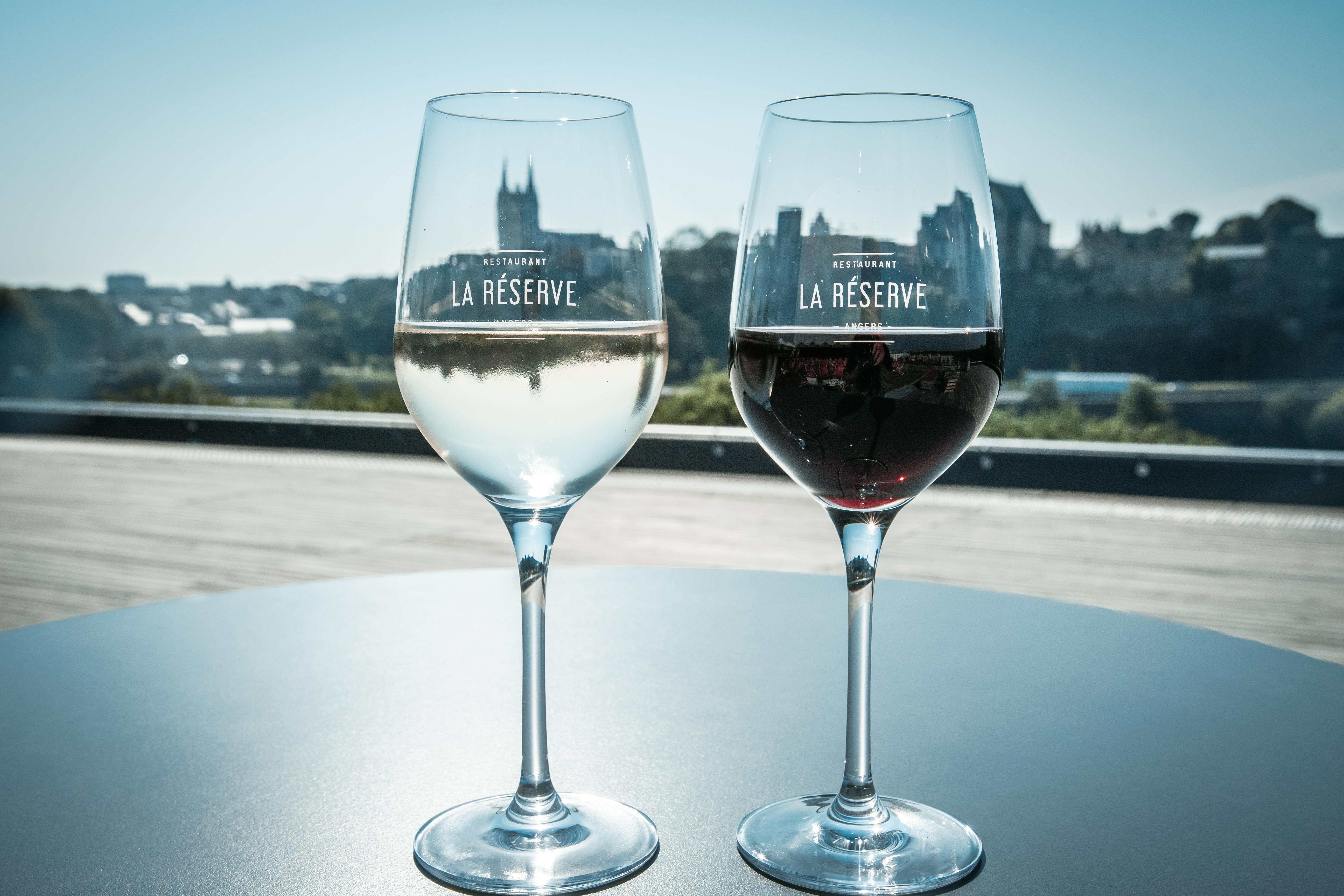LA RÉSERVE©