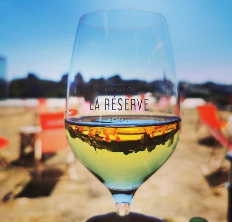 LA RÉSERVE©