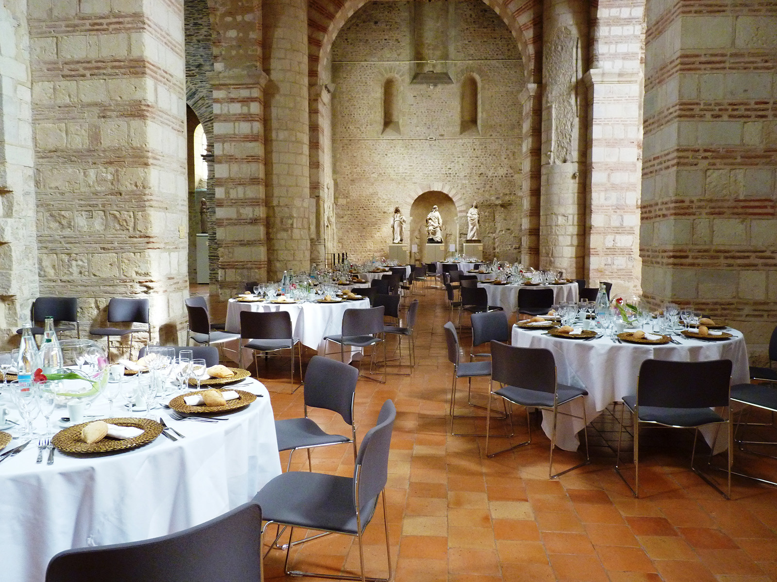 COLLÉGIALE SAINT-MARTIN©