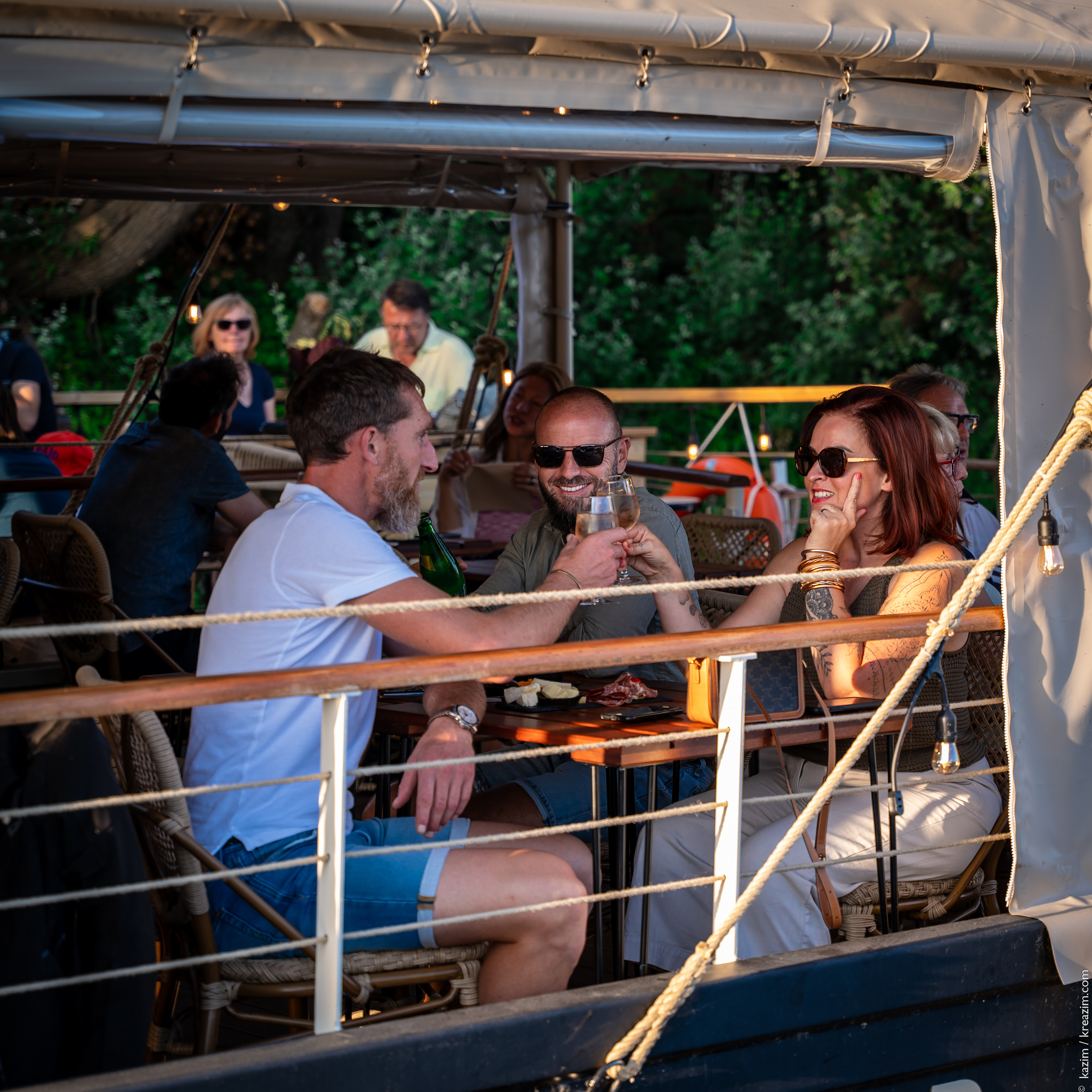 Bateau bar restaurant L’Offard©