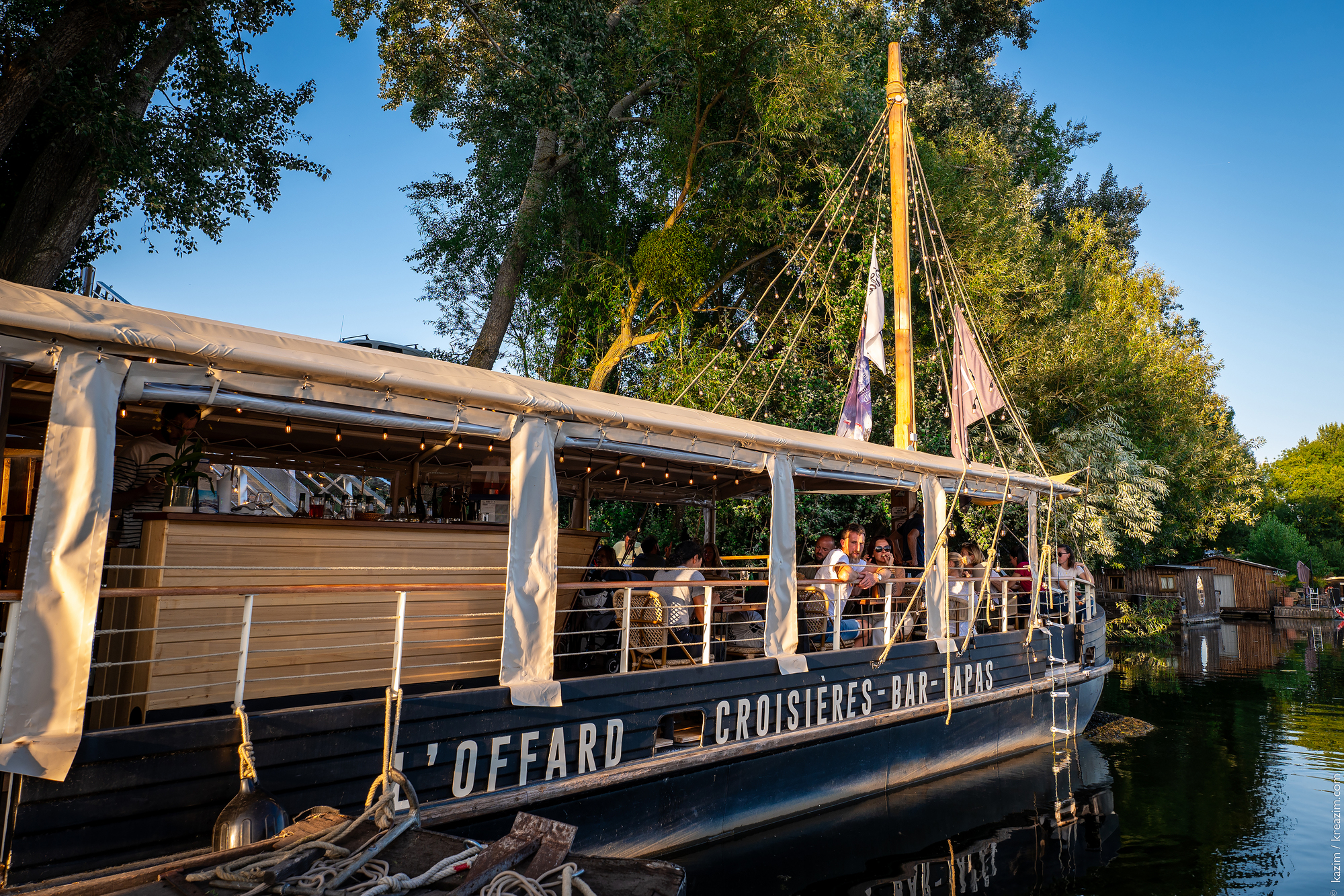Bateau bar restaurant L’Offard©
