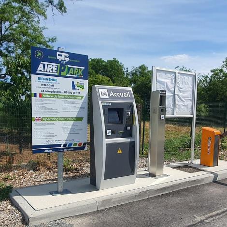 Aire d'accueil de Benet (1)