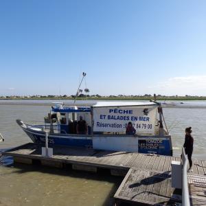 BATEAU DE PÊCHE 