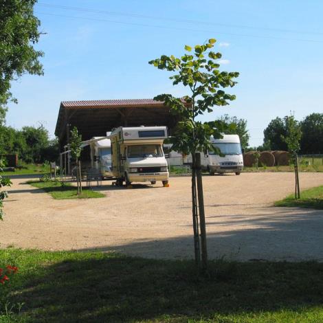 aire-camping-car-benet-85-accam