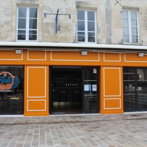 bar-brasserie-les-halles-fontenay-vendee-85200-1