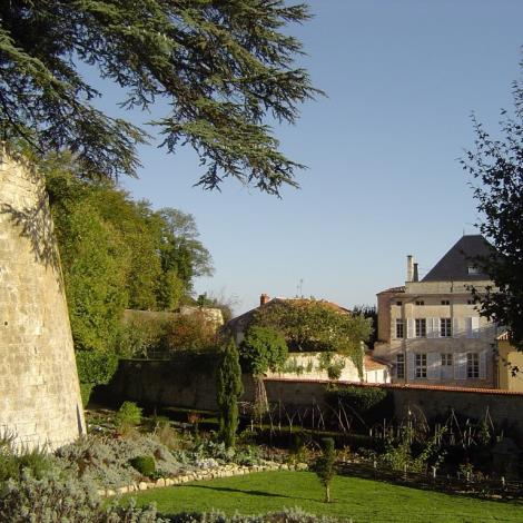 parc-baron-fontenay-le-comte-85-pcu-1