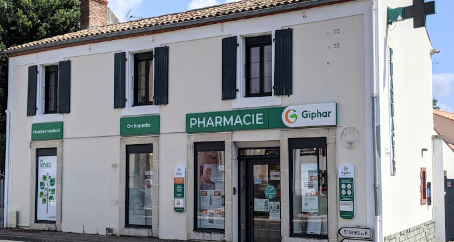 Pharmacie Marchand,Saint Michel en l'Herm, facade