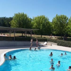 PISCINE LUDIQUE